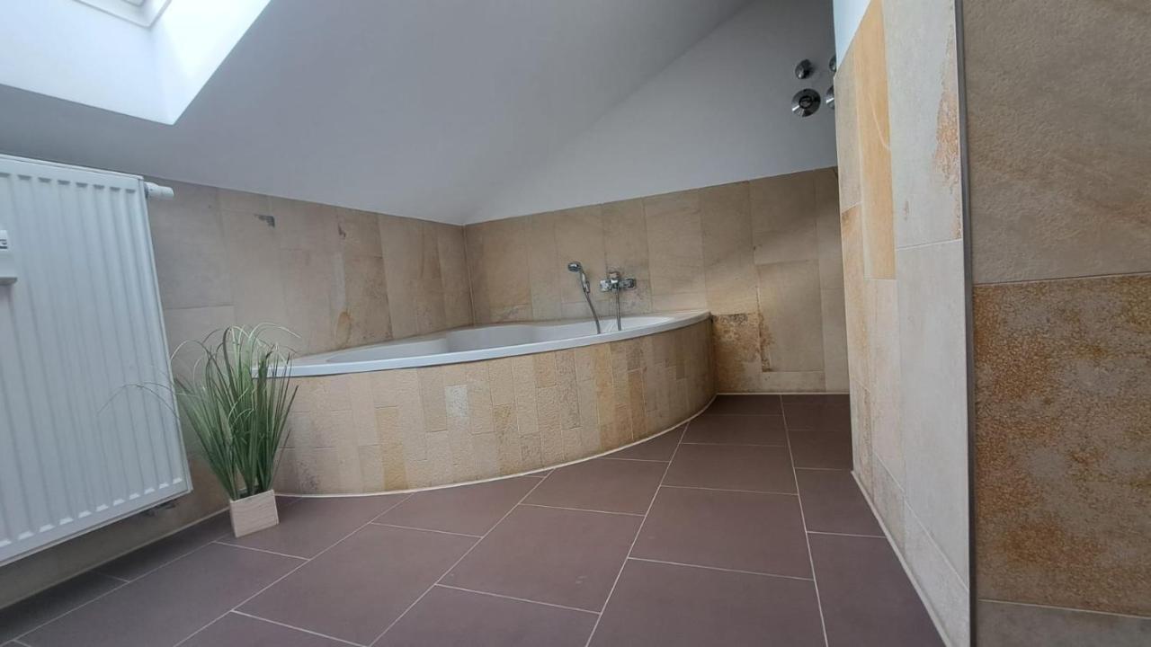 Appartement Koeck 110Qm Reisbach Eksteriør billede